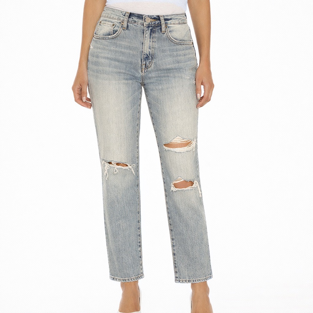 Light Wash Distressed High-Rise Women's Jeans